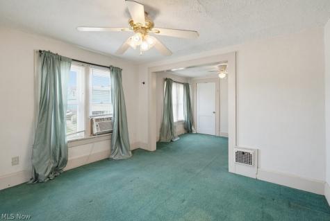 701 E Lincolnway Minerva OH 44657