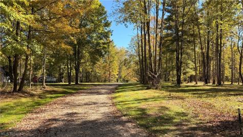 1566 Bowers Road Mansfield OH 44903