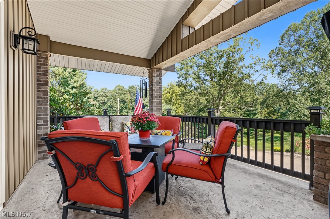 4824 Rolling View Drive Akron OH 44333