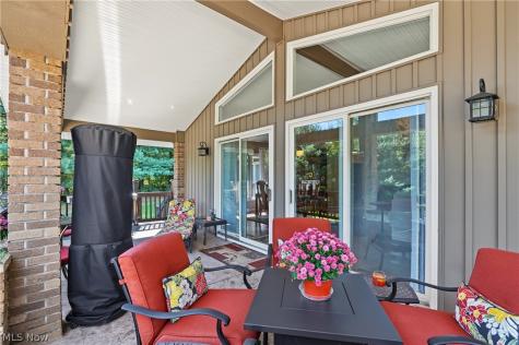 4824 Rolling View Drive Akron OH 44333
