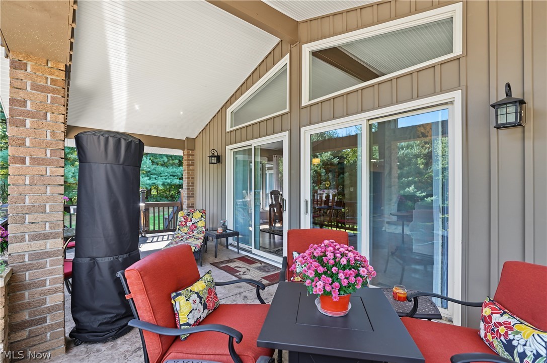 4824 Rolling View Drive Akron OH 44333