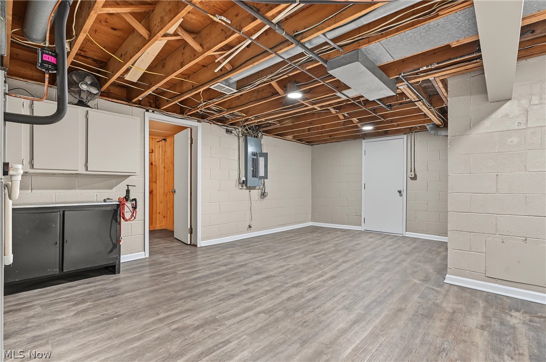 4824 Rolling View Drive Akron OH 44333