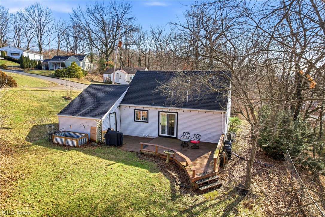 306 Park Avenue Lowellville OH 44436