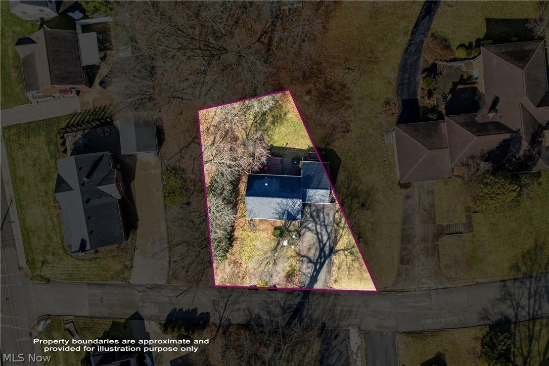 306 Park Avenue Lowellville OH 44436