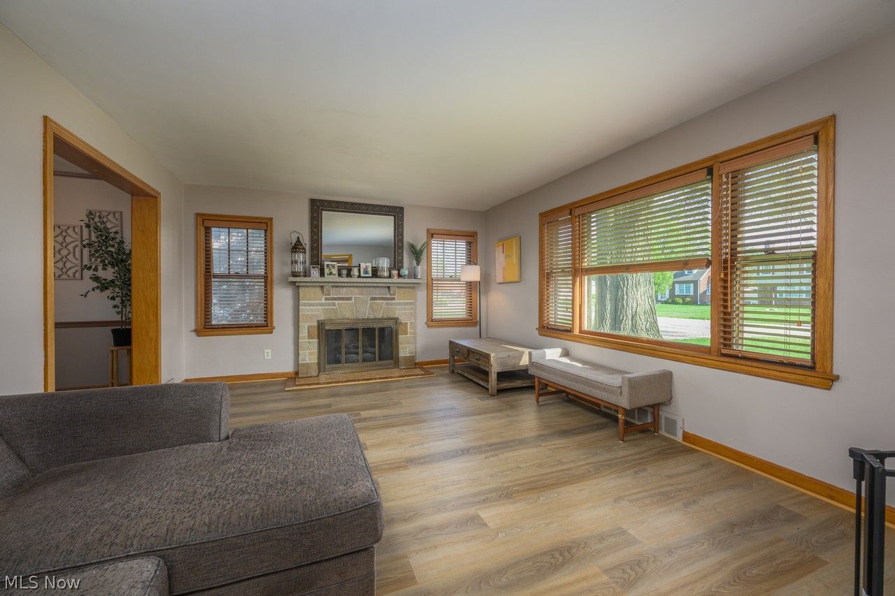 4361 22nd Street NW Canton OH 44708