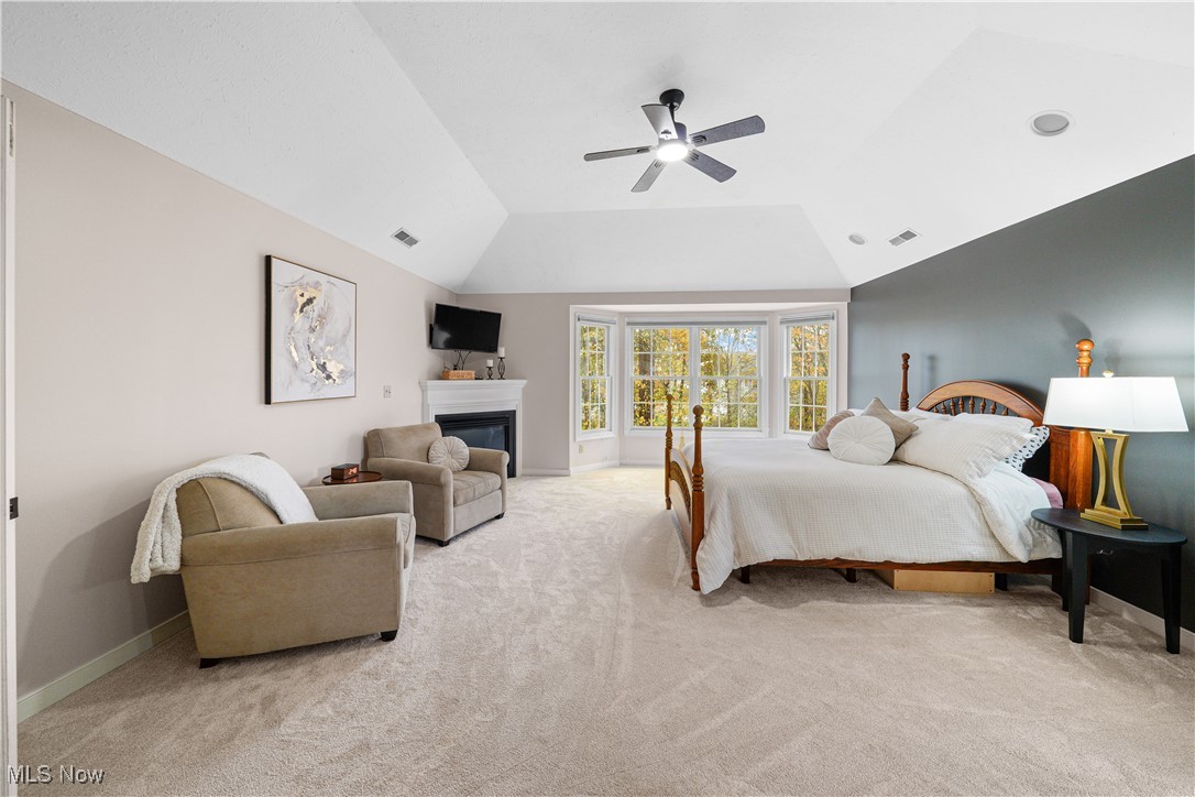 915 Cimarron Oval Aurora OH 44202