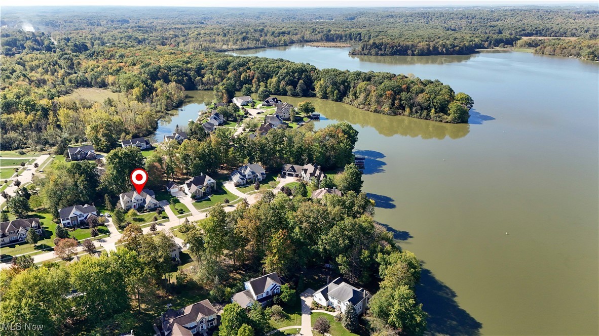 915 Cimarron Oval Aurora OH 44202