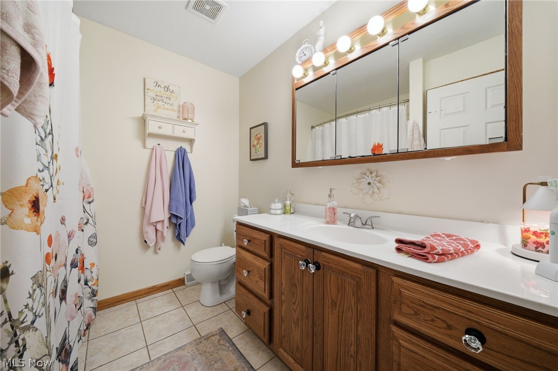 1021 State Route 307 E Jefferson OH 44047