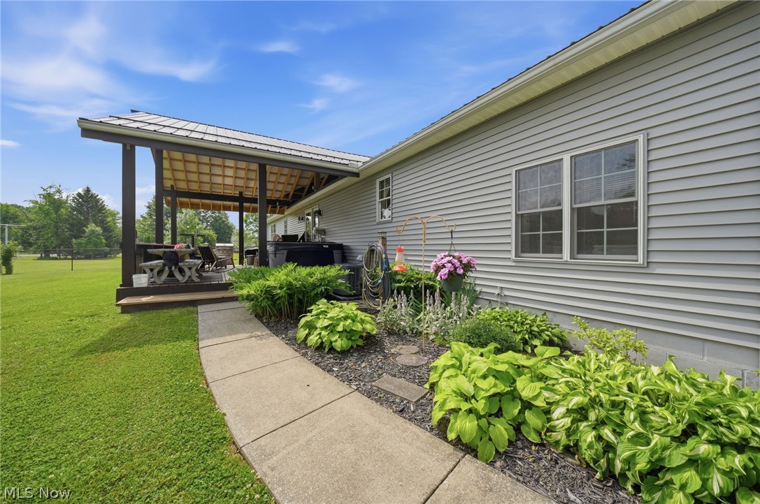 1021 State Route 307 E Jefferson OH 44047