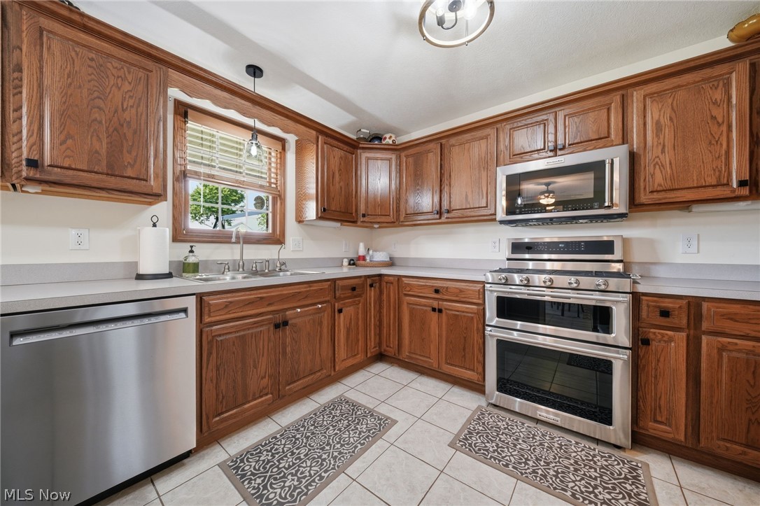 1021 State Route 307 E Jefferson OH 44047