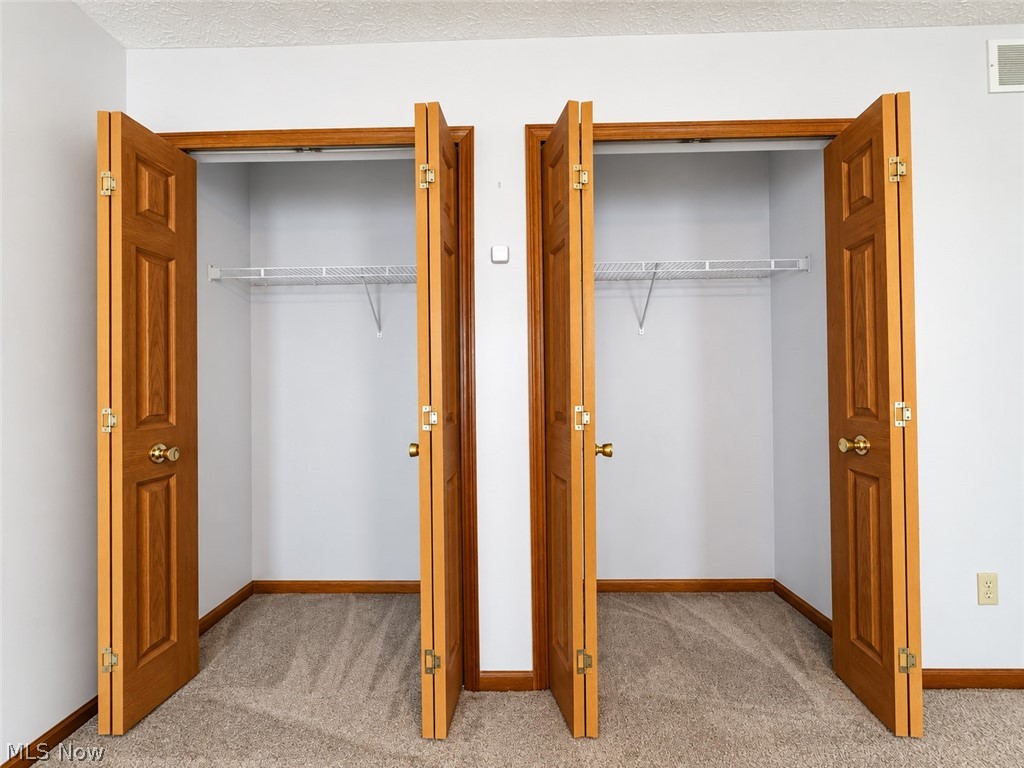 5865 W Breezeway Drive North Ridgeville OH 44039