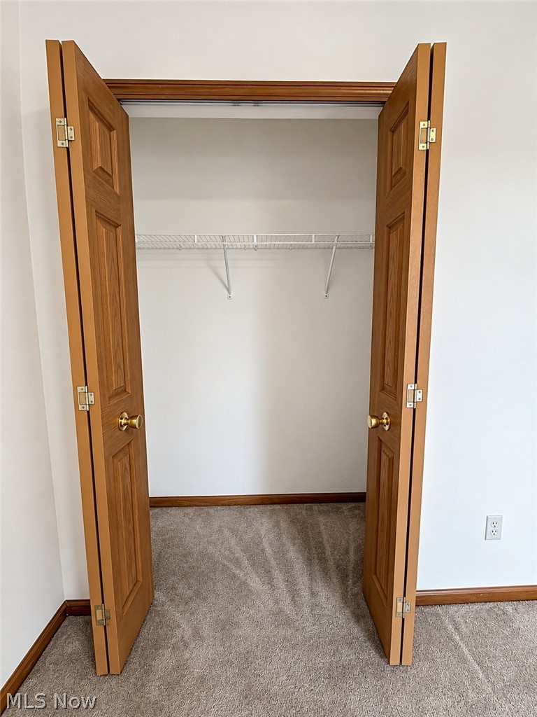 5865 W Breezeway Drive North Ridgeville OH 44039