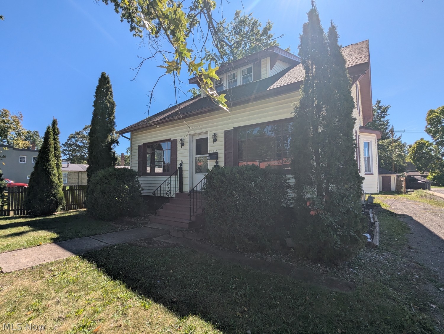 236 E Ohio Avenue Sebring OH 44672