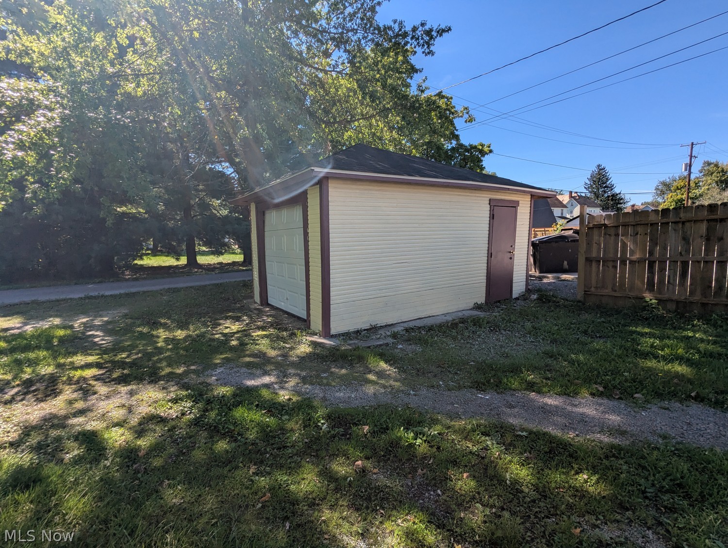 236 E Ohio Avenue Sebring OH 44672