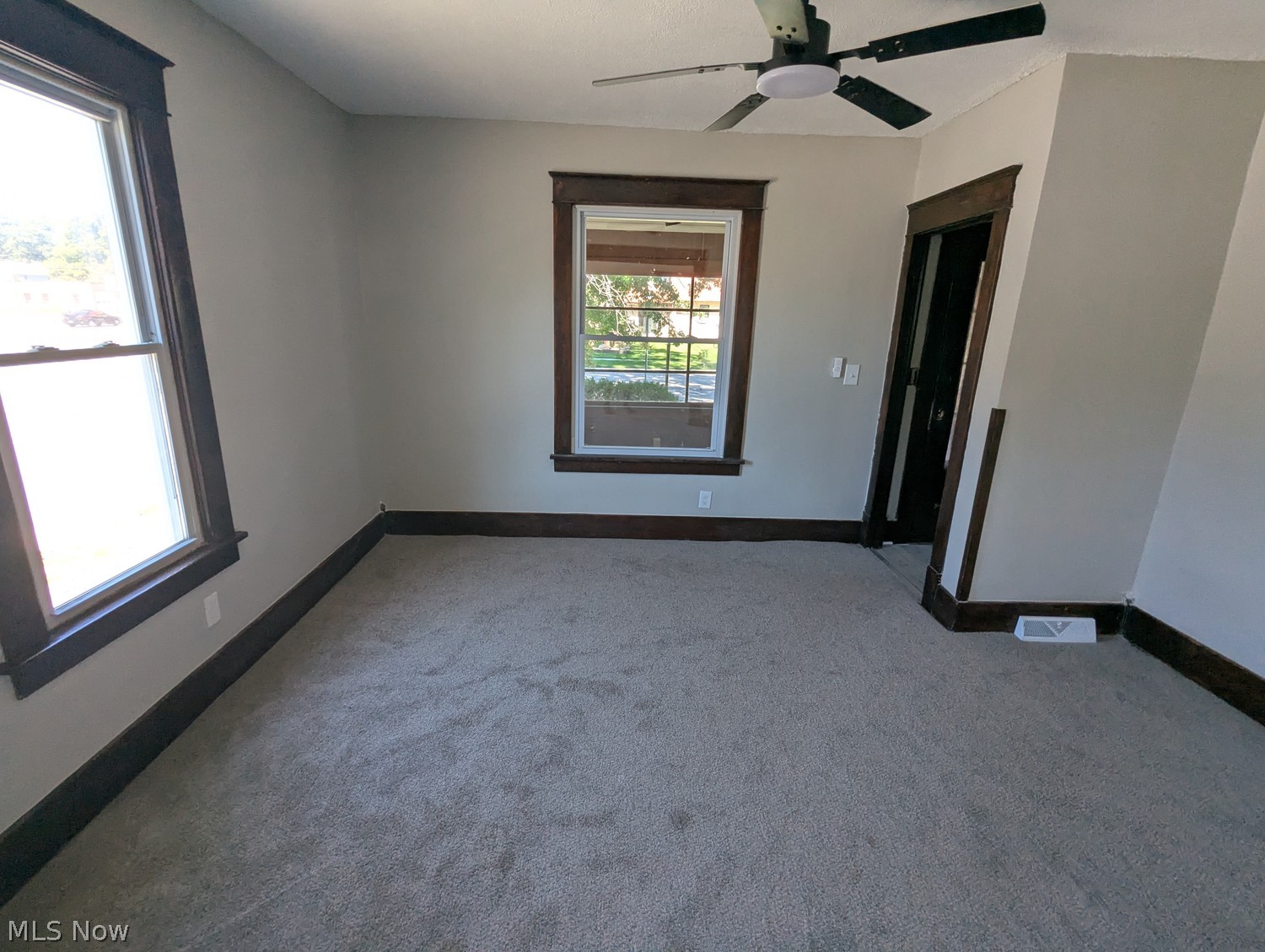 236 E Ohio Avenue Sebring OH 44672