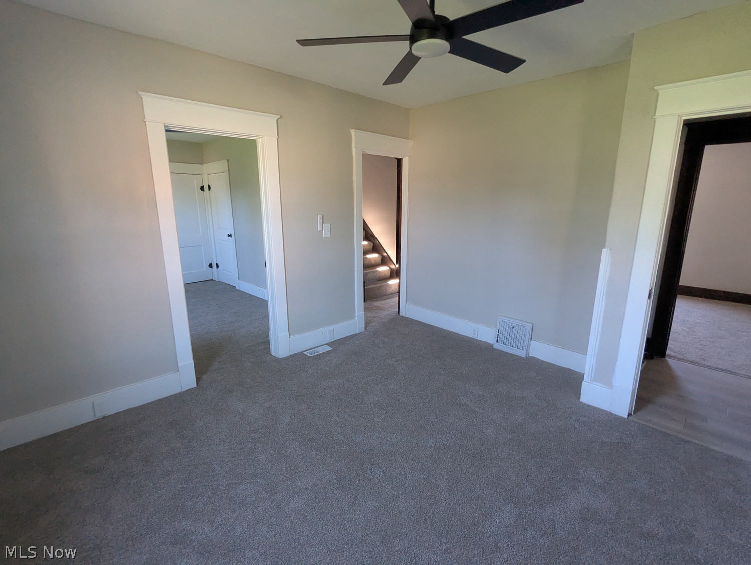 236 E Ohio Avenue Sebring OH 44672