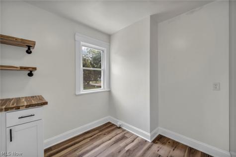 13605 Argus Avenue Cleveland OH 44110