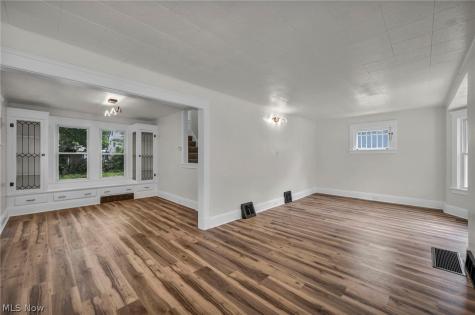 13605 Argus Avenue Cleveland OH 44110