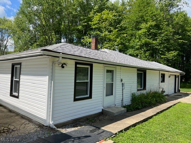 17911 Davis Road Lake Milton OH 44429