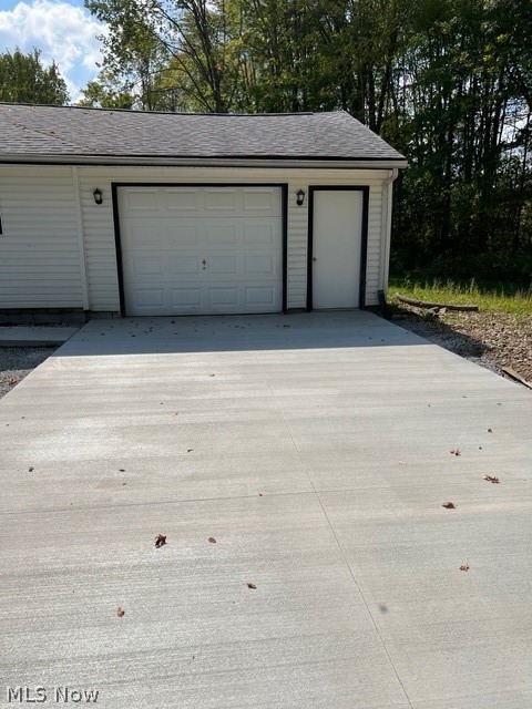 17911 Davis Road Lake Milton OH 44429