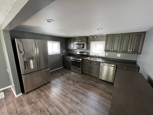 17911 Davis Road Lake Milton OH 44429