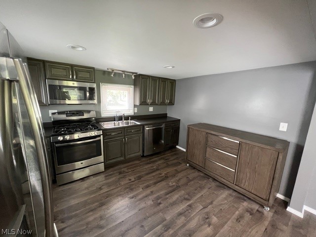 17911 Davis Road Lake Milton OH 44429