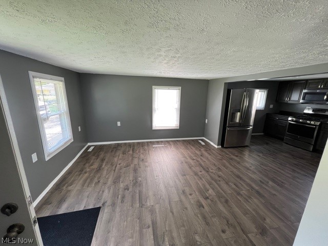 17911 Davis Road Lake Milton OH 44429