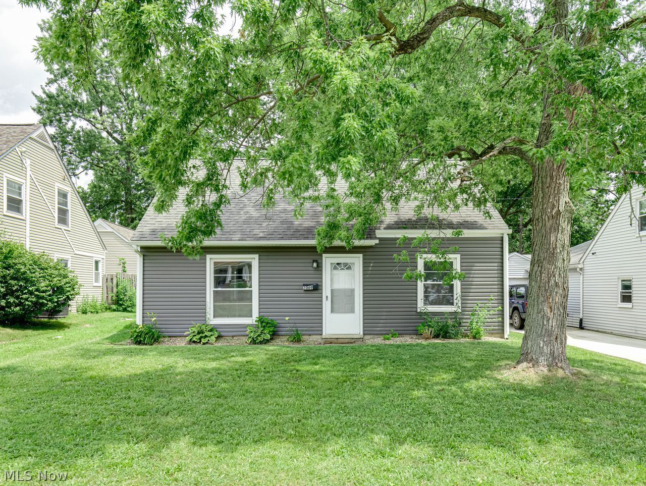 2069 Bailey Road Cuyahoga Falls OH 44221