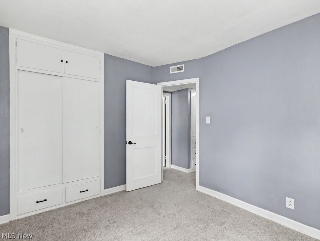 2069 Bailey Road Cuyahoga Falls OH 44221