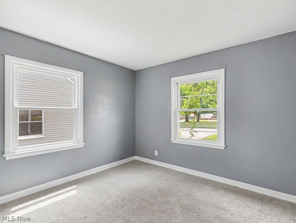 2069 Bailey Road Cuyahoga Falls OH 44221