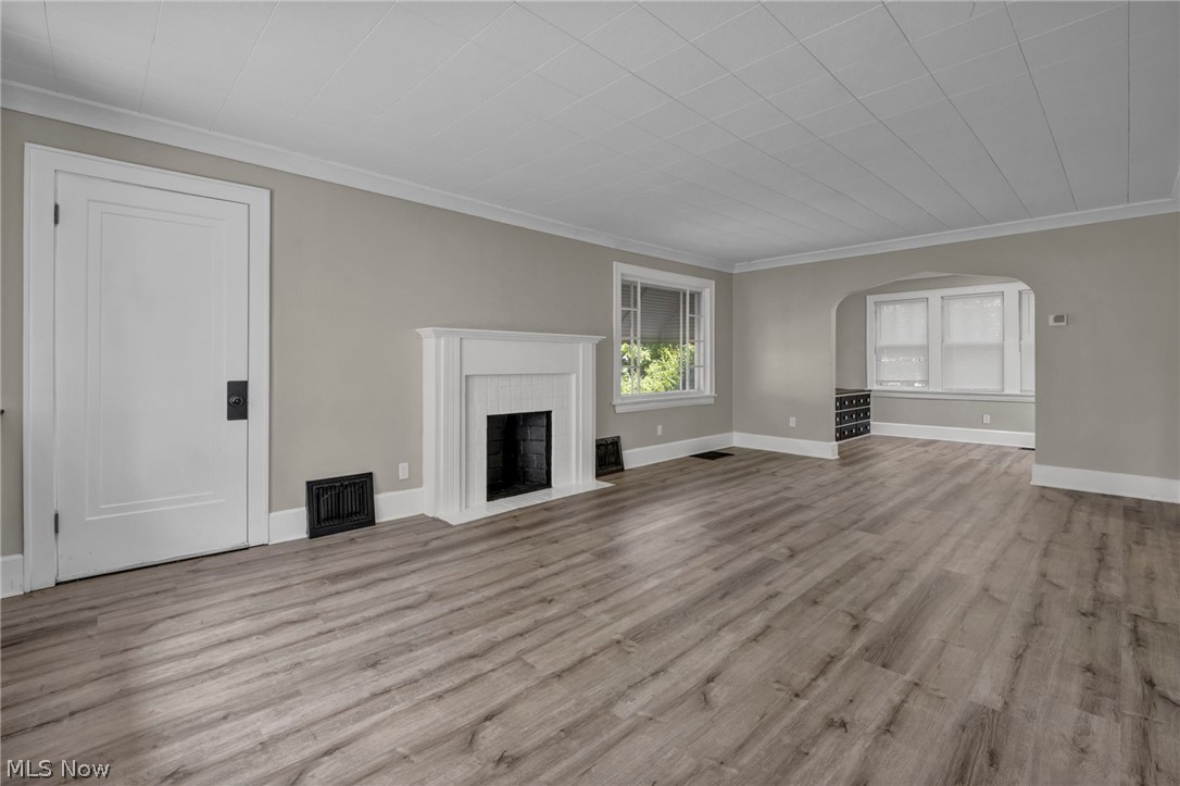 881 Valdes Avenue Akron OH 44320