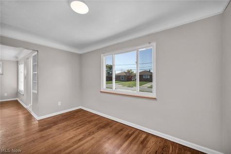 5259 E 135th Street Garfield Heights OH 44125