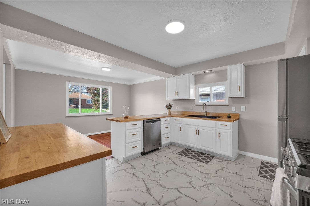5259 E 135th Street Garfield Heights OH 44125