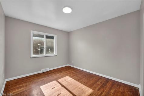 5259 E 135th Street Garfield Heights OH 44125