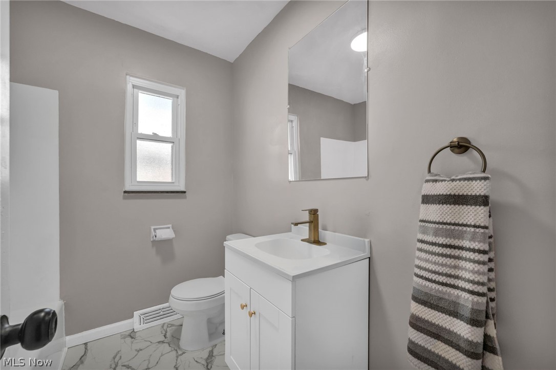 5259 E 135th Street Garfield Heights OH 44125