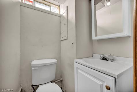 5259 E 135th Street Garfield Heights OH 44125