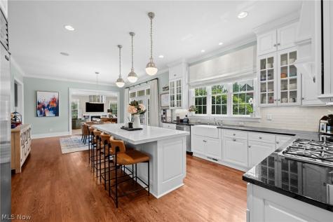 7582 Worlington Drive Solon OH 44139