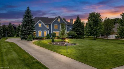 7582 Worlington Drive Solon OH 44139