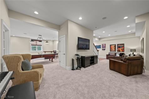 7582 Worlington Drive Solon OH 44139
