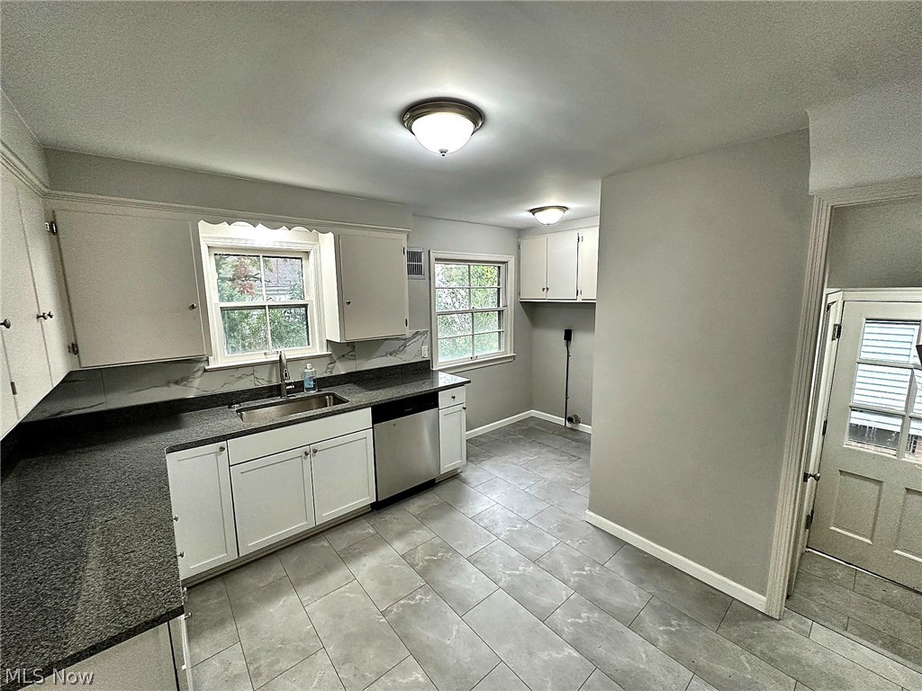 3674 Monticello Boulevard Cleveland Heights OH 44121