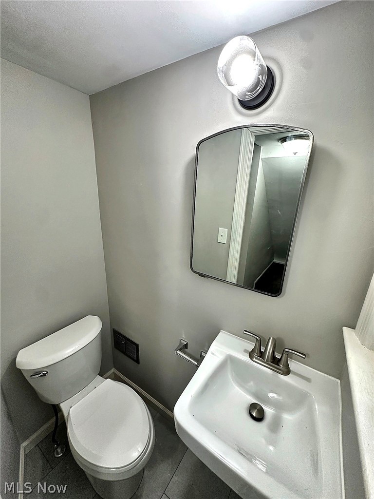 3674 Monticello Boulevard Cleveland Heights OH 44121