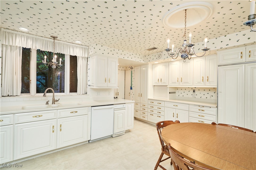 48 S Wheaton Road Akron OH 44313