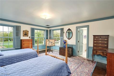 48 S Wheaton Road Akron OH 44313