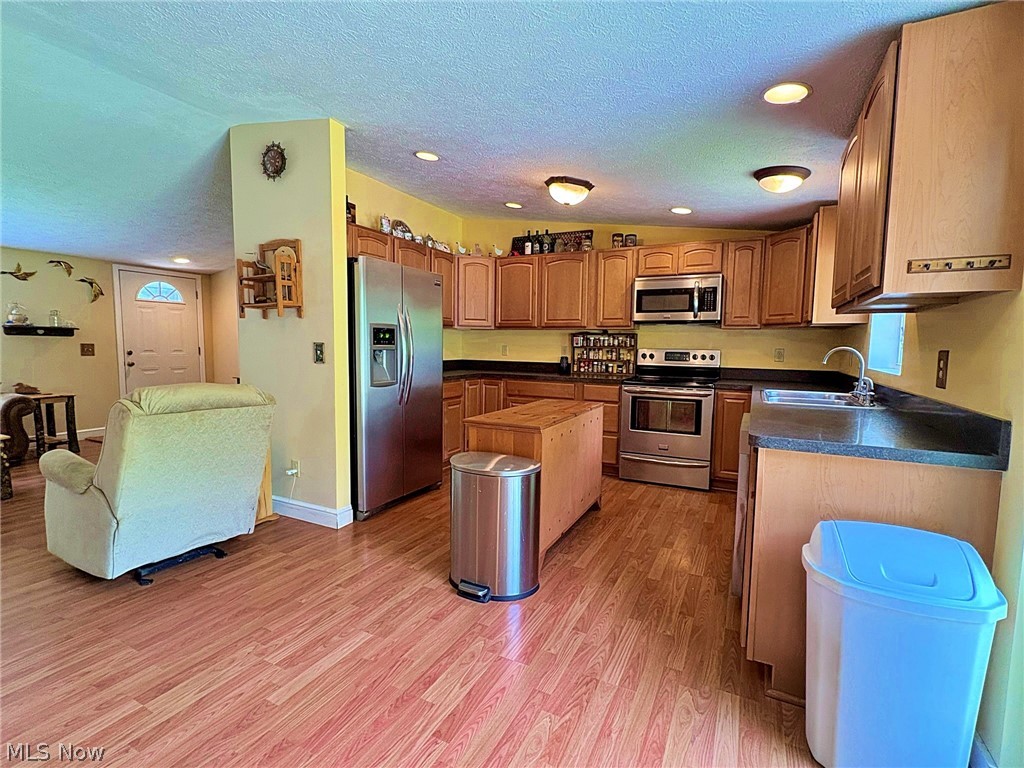 4233 County Line Road Diamond OH 44412