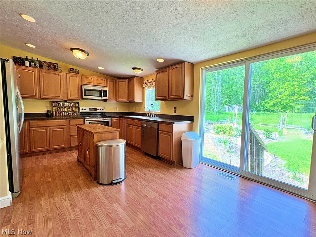 4233 County Line Road Diamond OH 44412