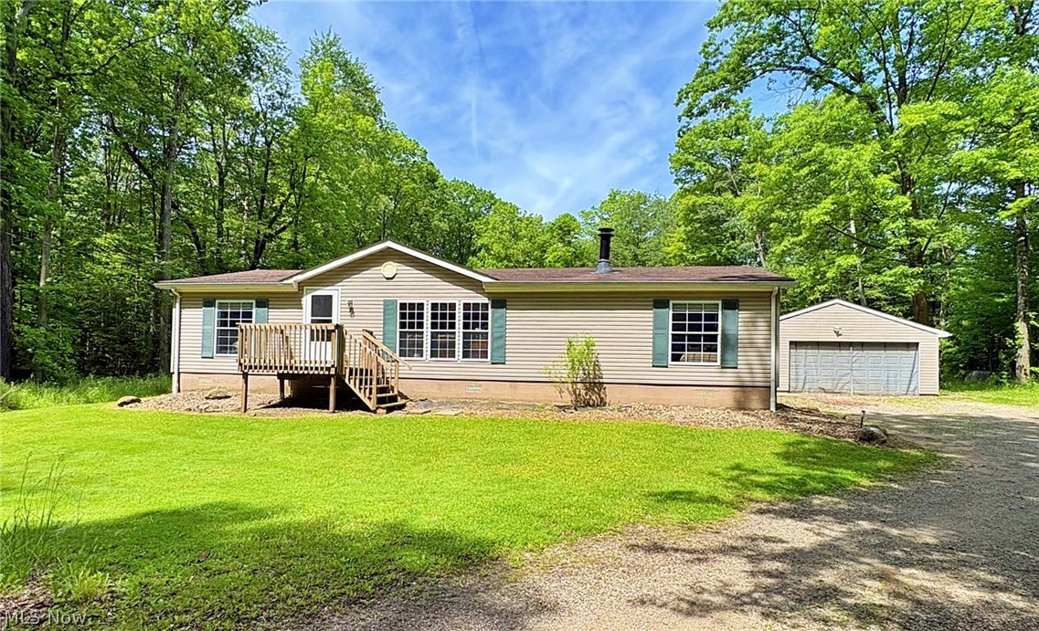 4233 County Line Road Diamond OH 44412