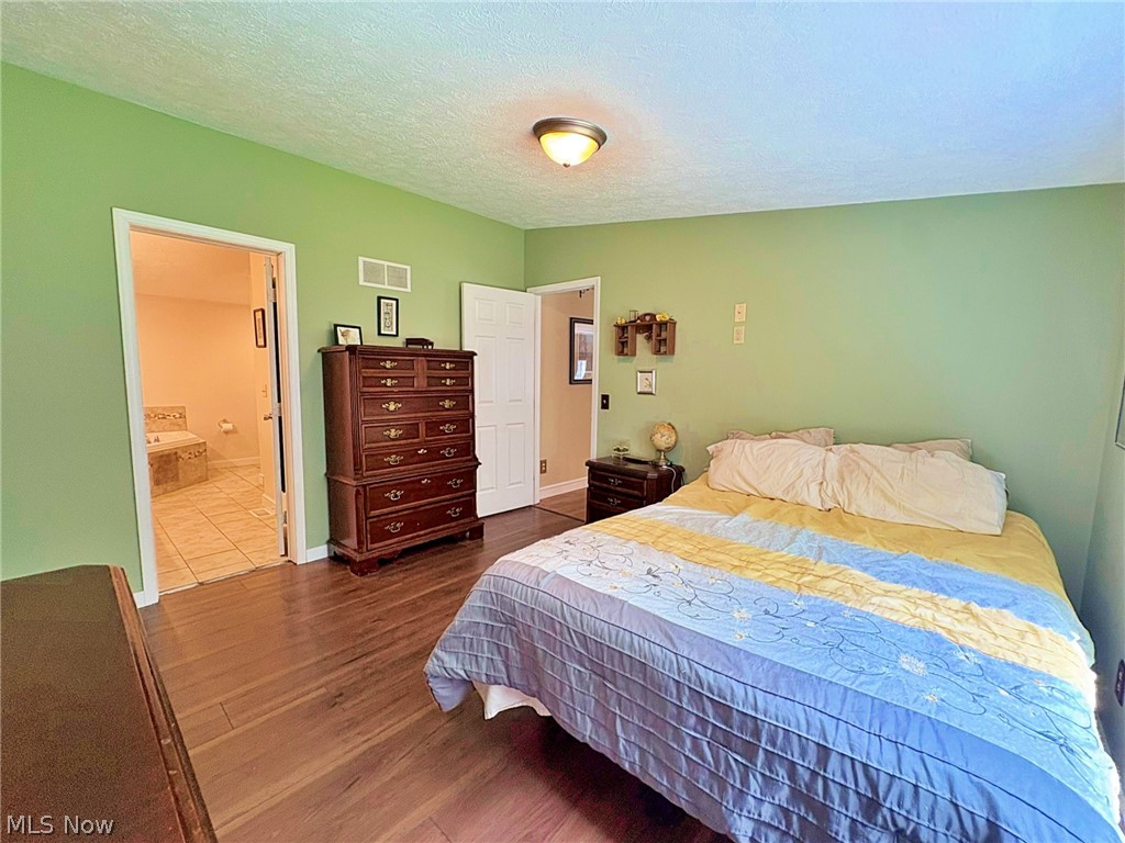 4233 County Line Road Diamond OH 44412