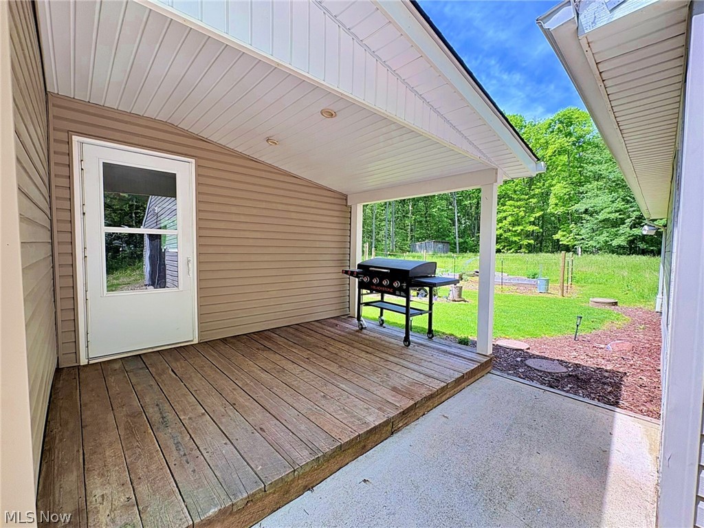 4233 County Line Road Diamond OH 44412