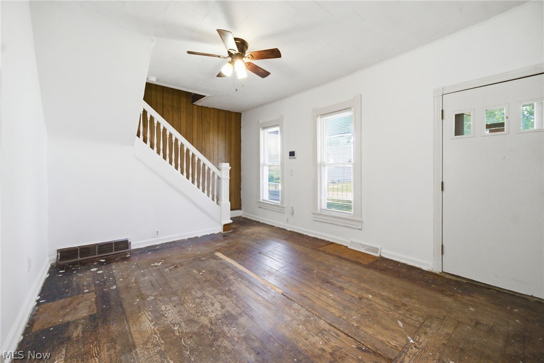 115 W 30th Street Lorain OH 44055