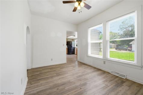 115 W 30th Street Lorain OH 44055